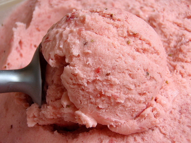 Strawberry Ice Cream Photo